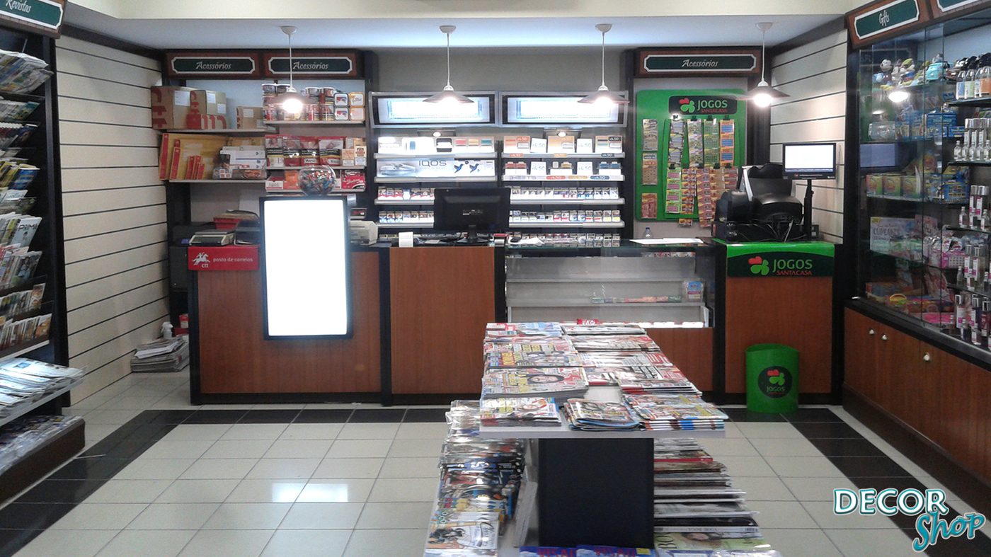 MOBILIÁRIO COMERCIAL
