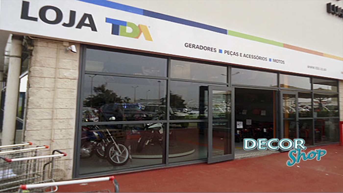 MOBILIÁRIO COMERCIAL