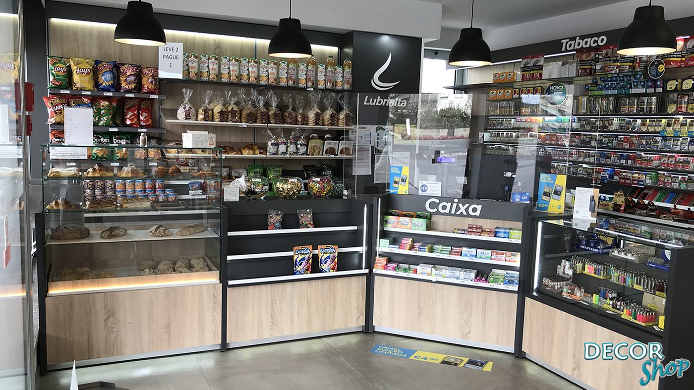MOBILIÁRIO COMERCIAL