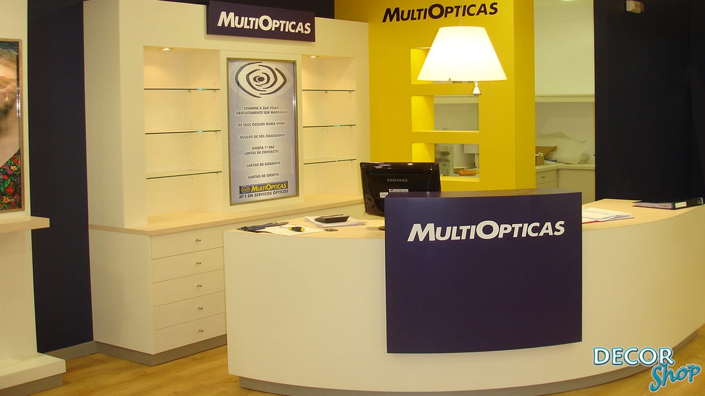 MOBILIÁRIO COMERCIAL