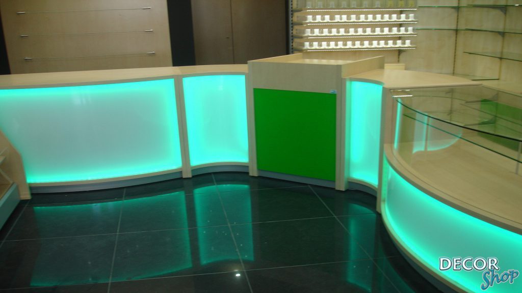 MOBILIÁRIO COMERCIAL