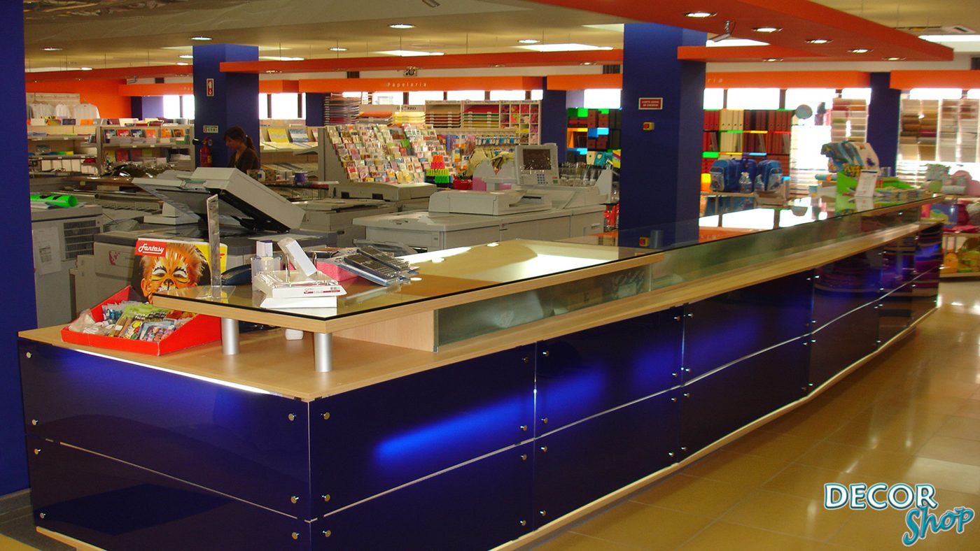 MOBILIÁRIO COMERCIAL