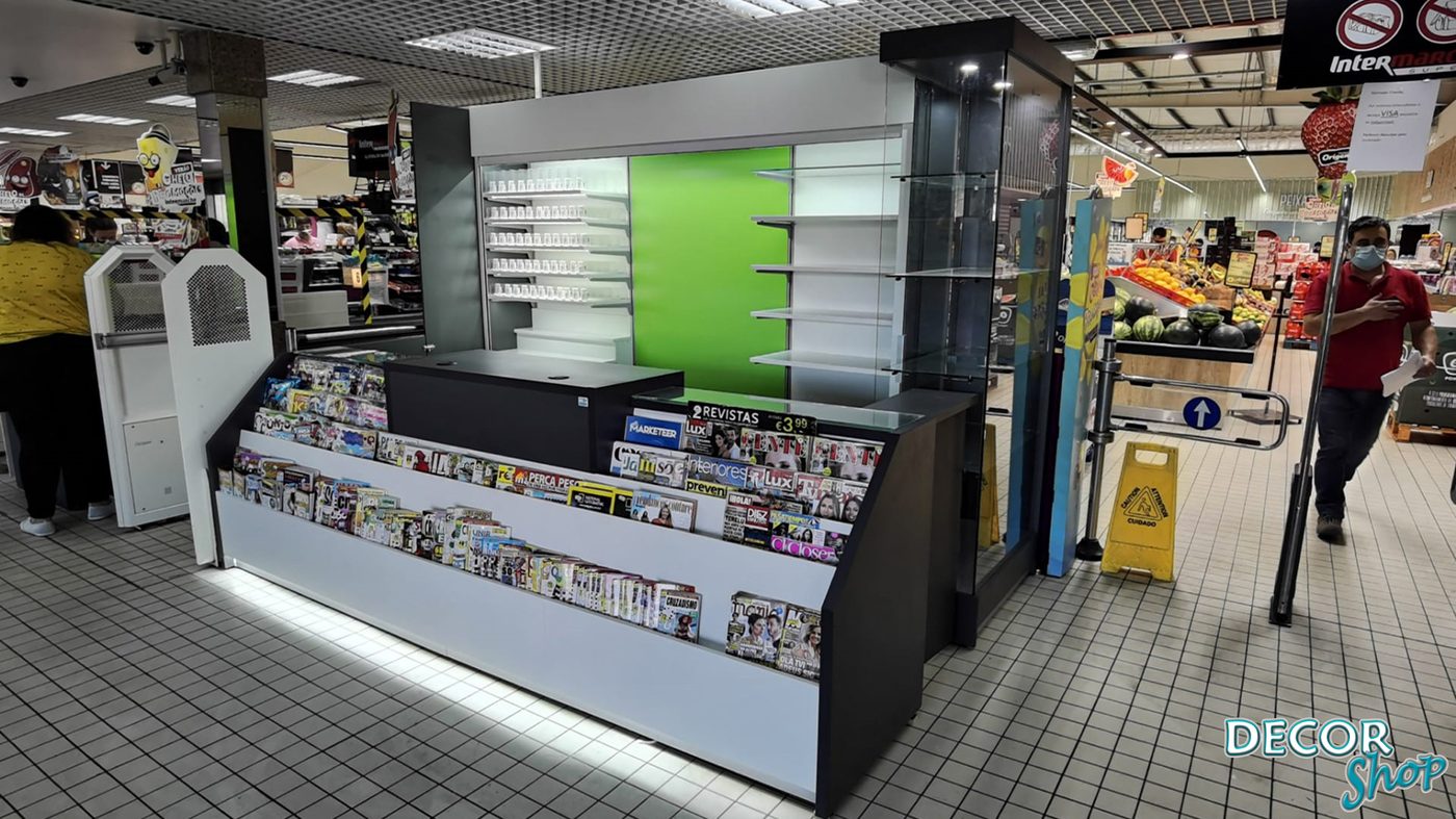 MOBILIÁRIO COMERCIAL