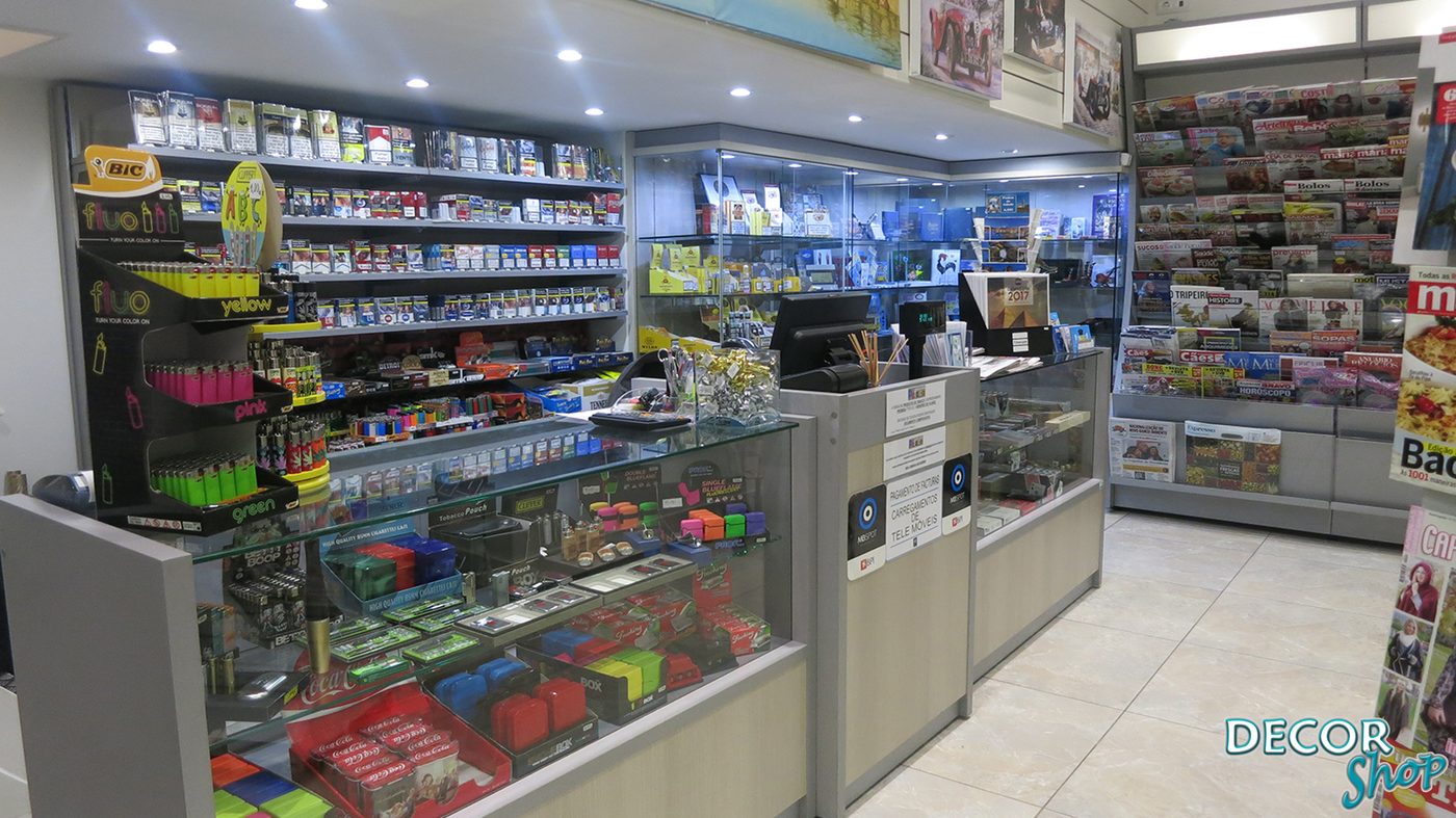 MOBILIÁRIO COMERCIAL